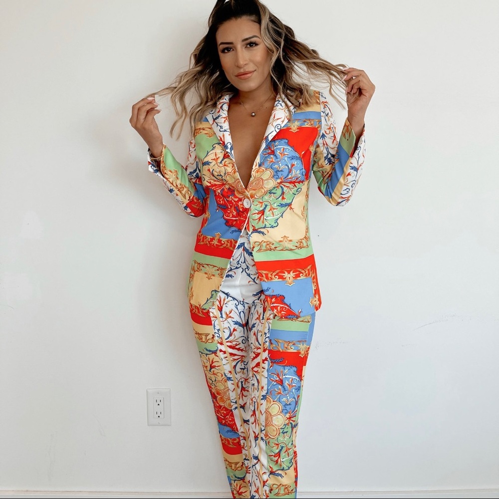 Pant & jacket suit set!